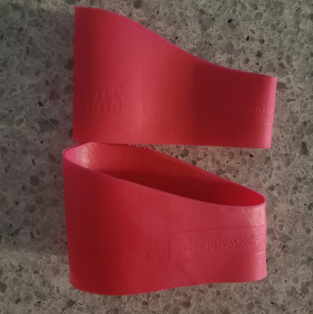 Hot pink Sweet Spot Soccer Cleat Lace Cover Band